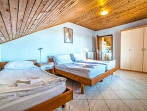 Internet - Paolija4' Wohnung mit Gemeinschaftspool by Interhome (Novigrad (Istra))