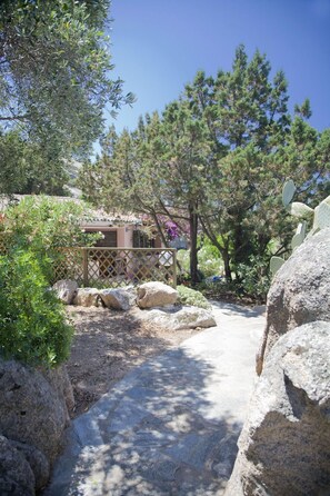 Property grounds - 'Villetta Il Mirto by Interhome (Arzachena)