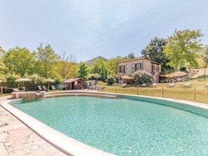Pool - Wohnung in Apecchio mit Garten by Interhome (Sant'Angelo in Vado)