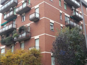 Exterior - Auf dem Messegelände 14, in der Nähe des Zentrums und gegenüber dem Messegeländ by Interhome (Bologna)