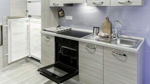 Private kitchen - Auf dem Messegelände 14, in der Nähe des Zentrum by Interhome (Bologna)