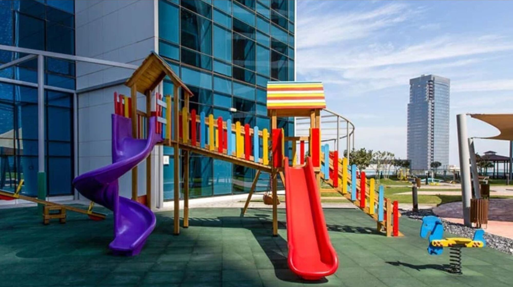 Zona de juegos infantil al aire libre