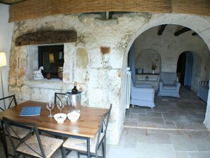 Dining - Trullo auf dem Lande in Ostuni mit privatem Pool by Interhome (Ostuni)