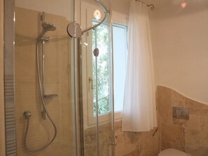 Towels - Iris' Wohnung mit Terrasse by Interhome (Castagneto Carducci)