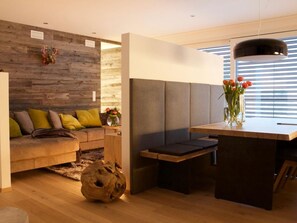 Dining - Apartment mit Balkon by Interhome (Bressanone)