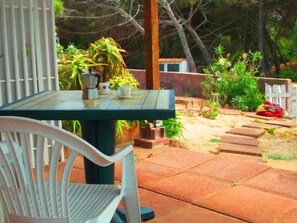 Outdoor dining - 'Magnolie by Interhome (Valledoria)