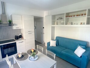 Interior - La Casa della Piazza von Holiday World by Interhome (Savona)