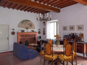 Interior - Haus mit Terrasse by Interhome (Calci)
