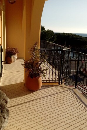 Terrace/patio - Urlaub am Meer in Ligurien by Interhome (Andora)