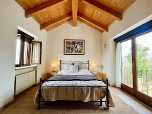 4 chambres, accès Internet