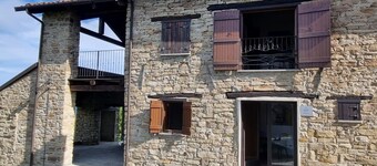Cascina Bricco 'Ein Balkon in den Alpen by Interhome