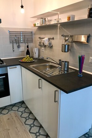 Private kitchen - "AzzuRomare by Interhome (Lido di Castel Fusano)