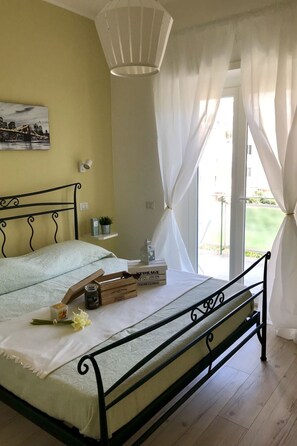 Internet - "AzzuRomare by Interhome (Lido di Castel Fusano)