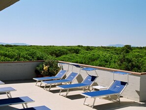 Terrace/patio - Mareblù' Wohnung mit Jacuzzi by Interhome (Alberese)