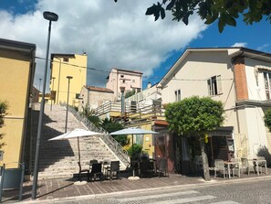 Outdoor dining - Casa Sole Nascente von Holiday World by Interhome (Casoli)