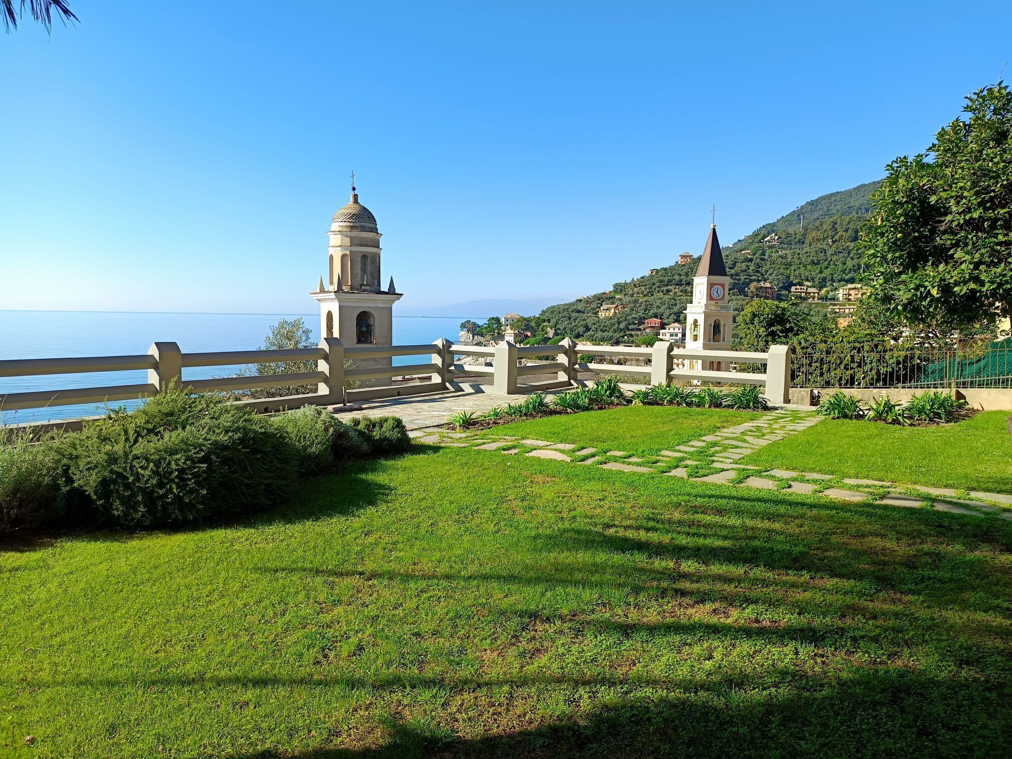 المنطقة المحيطة بالمنشأة