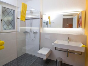 Towels - Residenza Viramonte - Casa Bianca,  Wohnung 15 by Interhome (Vira)