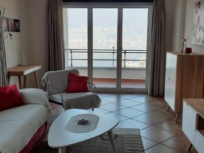 TV - Residenza Viramonte - Casa Cecilia,  Wohnung 25 by Interhome (Vira)