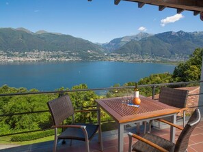 Outdoor dining - Residenza Viramonte - Casa Cecilia, Wohnung 27 by Interhome (Vira)
