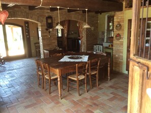 Dining - La Villa degli Ulivi - Landhaus mit privatem Pool by Interhome (Fermo)