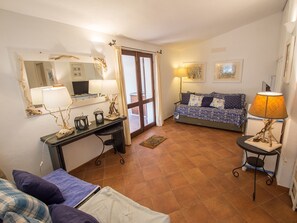 TV - Villetta il Maestrale by Interhome (Bassacutena)