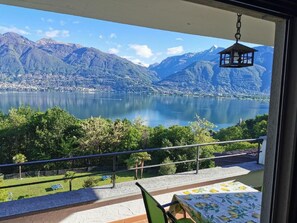 Outdoor dining - Residenza Viramonte - Casa Aurelia, Wohnung 8 by Interhome (Vira)