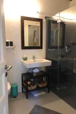 Towels - Residenza Viramonte - Casa Aurelia, App. 11 by Interhome (Vira)