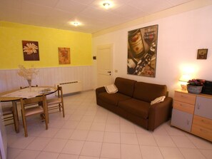 Living area - Flacher Pool by Interhome (Oscano)