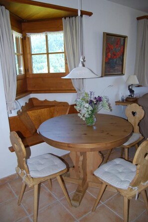 Dining - Chesa Larschigna by Interhome (Zuoz)