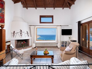 TV, fireplace, DVD player - Villa "Mirabello suites" mit herrlicher Aussicht by Interhome (Agios Nikolaos)