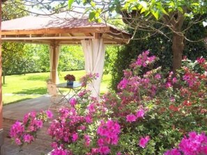 Outdoor dining - 'Villa Mandolata by Interhome (Gallicano)