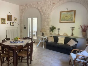 TV - Casina GiuSaFra von Holiday World by Interhome (Fasano)