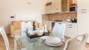 Unclassified image, 4 of 28, button - Chicke Pentawohnung by Interhome (Badesi)