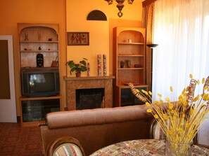 Interior - La Casa di Rachele Wohnung mit Garten by Interhome (Sarteano)