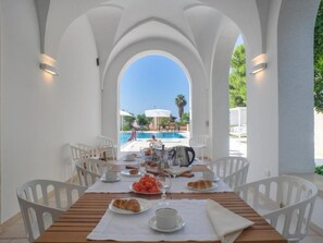 Outdoor dining - Villa Rosa Pescoluse by Interhome (Marina di Pescoluse)