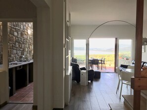 TV - Wohnung in Punta Ala mit Großer Terrasse by Interhome (Punta Ala)
