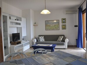 TV - Gemütliche Ferienwohnung für 4 Personen by Interhome (Castelsardo)