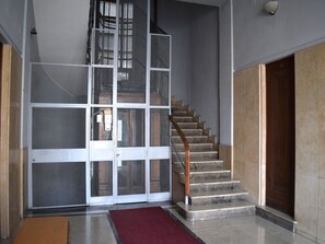 Interior - Wohnung im Stadtzentrum von Palermo, nur einen Steinwurf vom Teatro Massimo ent by Interhome (Palermo)