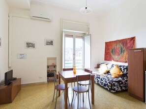 Living area - Wohnung im Stadtzentrum von Palermo, nur einen Steinwurf vom Teatro Massimo ent by Interhome (Palermo)