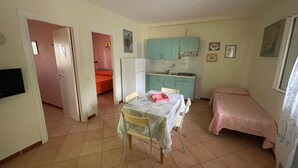 Dining - mit Wallbox by Interhome (Vieste)