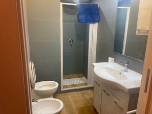 Bathroom - 'Alloggio nel Borgo by Interhome (Vieste)