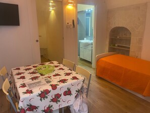 Internet - 'Alloggio nel Borgo by Interhome (Vieste)