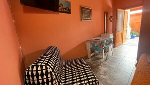 TV - Baita 3 by Interhome (Vieste)