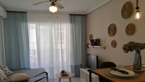 Room - Ferienstudio by Interhome (Torrevieja)
