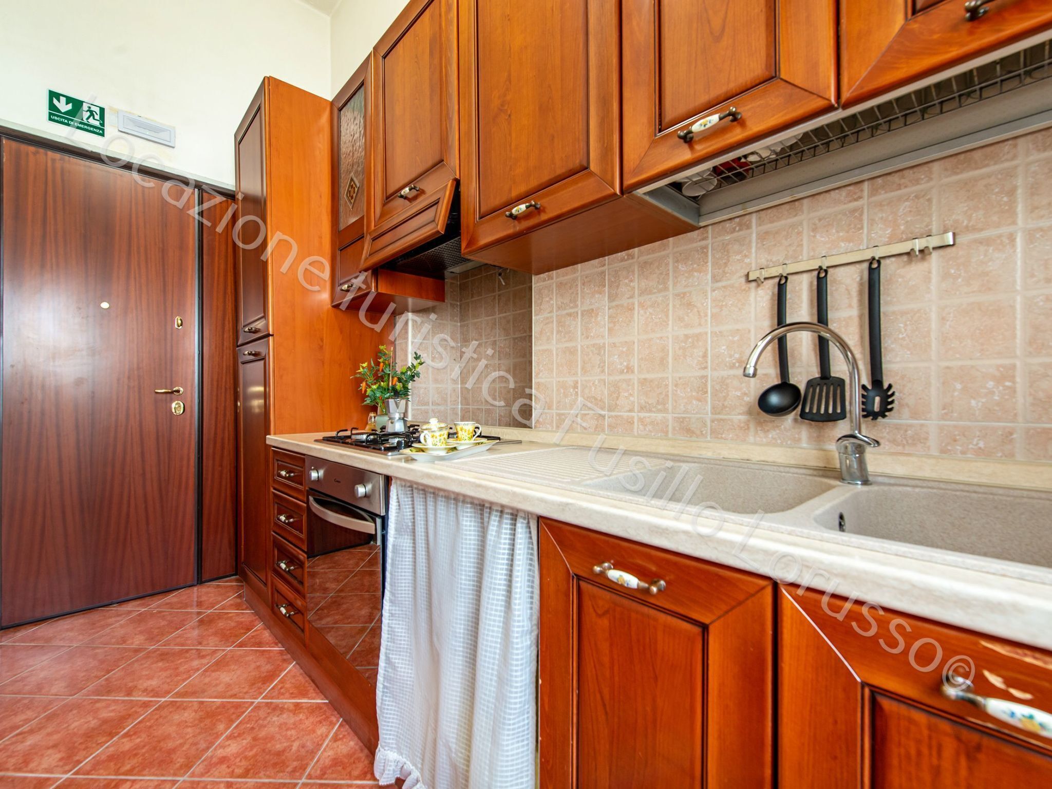 雪櫃、焗爐、廚房用具/餐具/器皿