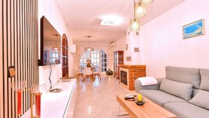 Unclassified image, 4 of 50, button - MOLINO 4 by Interhome (El Carmoli)