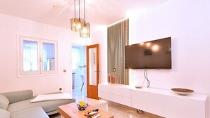 Unclassified image, 5 of 50, button - MOLINO 4 by Interhome (El Carmoli)