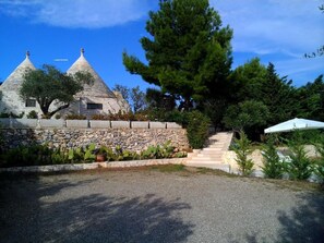 Property grounds - Trullo Panorama - Exklusiver privater Pool by Interhome (Locorotondo)