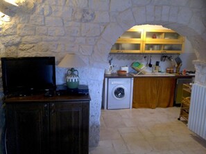 Interior - Trullo Panorama - Exklusiver privater Pool by Interhome (Locorotondo)