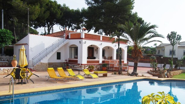 Pool - Ferienvilla, Seeblick, privater Pool und Parkplatz by Interhome (Moraira)